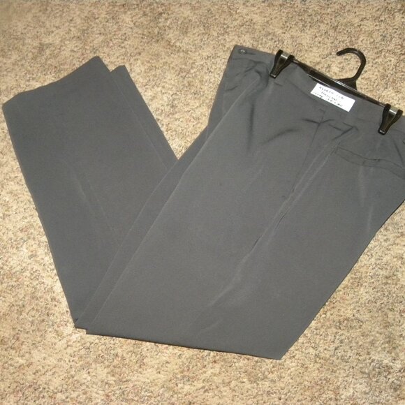 Men Size 34 x 30 - Grey Slacks/Pants by Kenneth Cole Unlisted - Picture 1 of 1